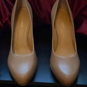 Tan Leather Pumps